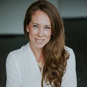 Meet your Posher, Elise